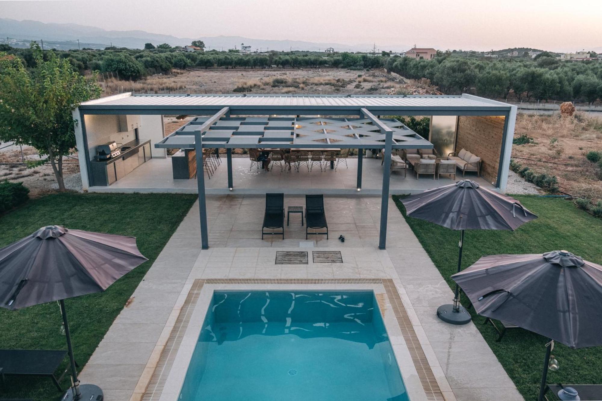 Helios A Modern Large Villa With Private Pool Set In A Quiet Location Stavrós Екстериор снимка