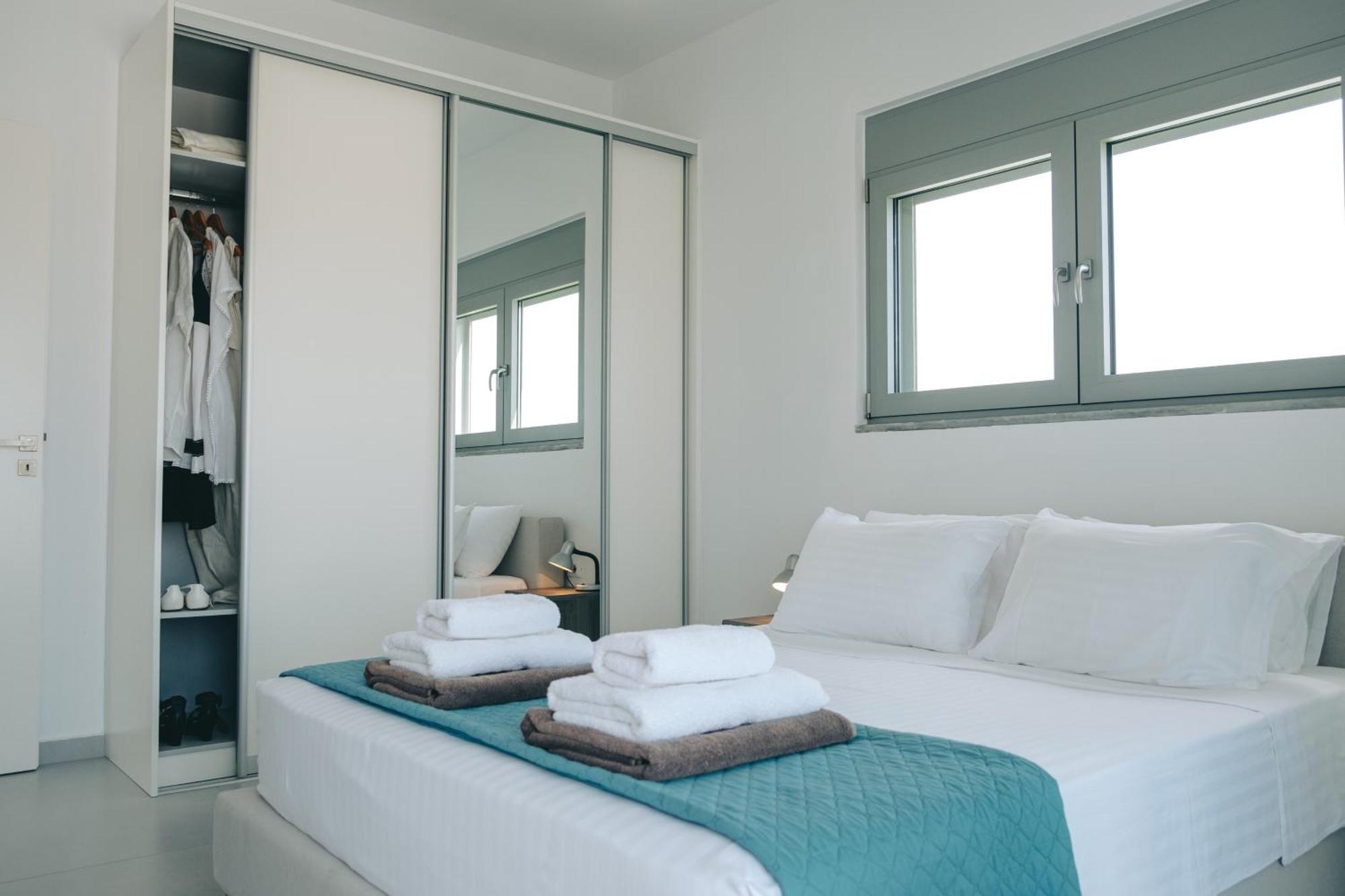 Helios A Modern Large Villa With Private Pool Set In A Quiet Location Stavrós Екстериор снимка